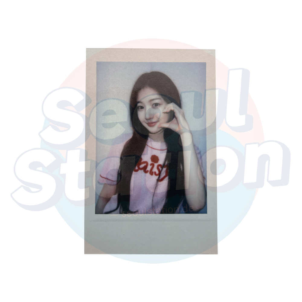 FIFTY FIFTY 'Love Tune' Apple Music Polaroid Photo Card