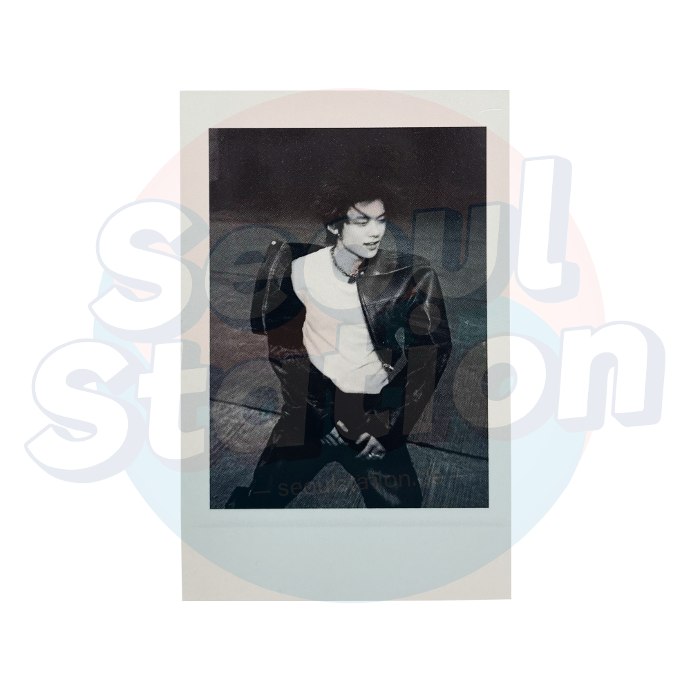 YEONJUN - 'NO LABELS: PART ONE' - APPLE MUSIC Polaroid 2