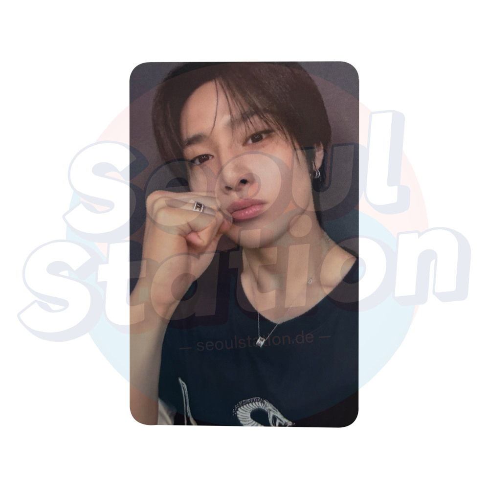 STRAY KIDS - 'KARMA' - FANS SHOP Lucky Draw Photocard - Real Touch QR Ver. I.N
