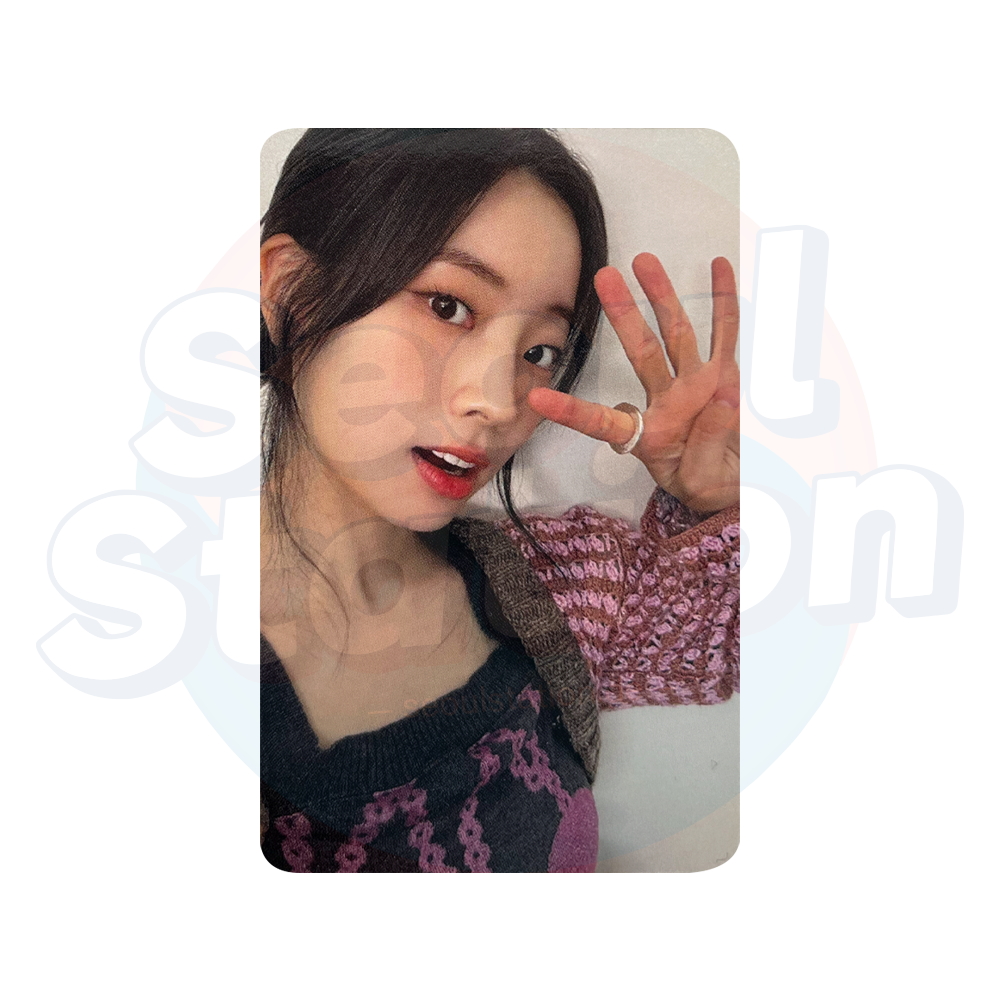 TWICE - 14th Mini Album 'STRATEGY' - Apple Music Photo Card - DIGIPACK Ver. dahyun