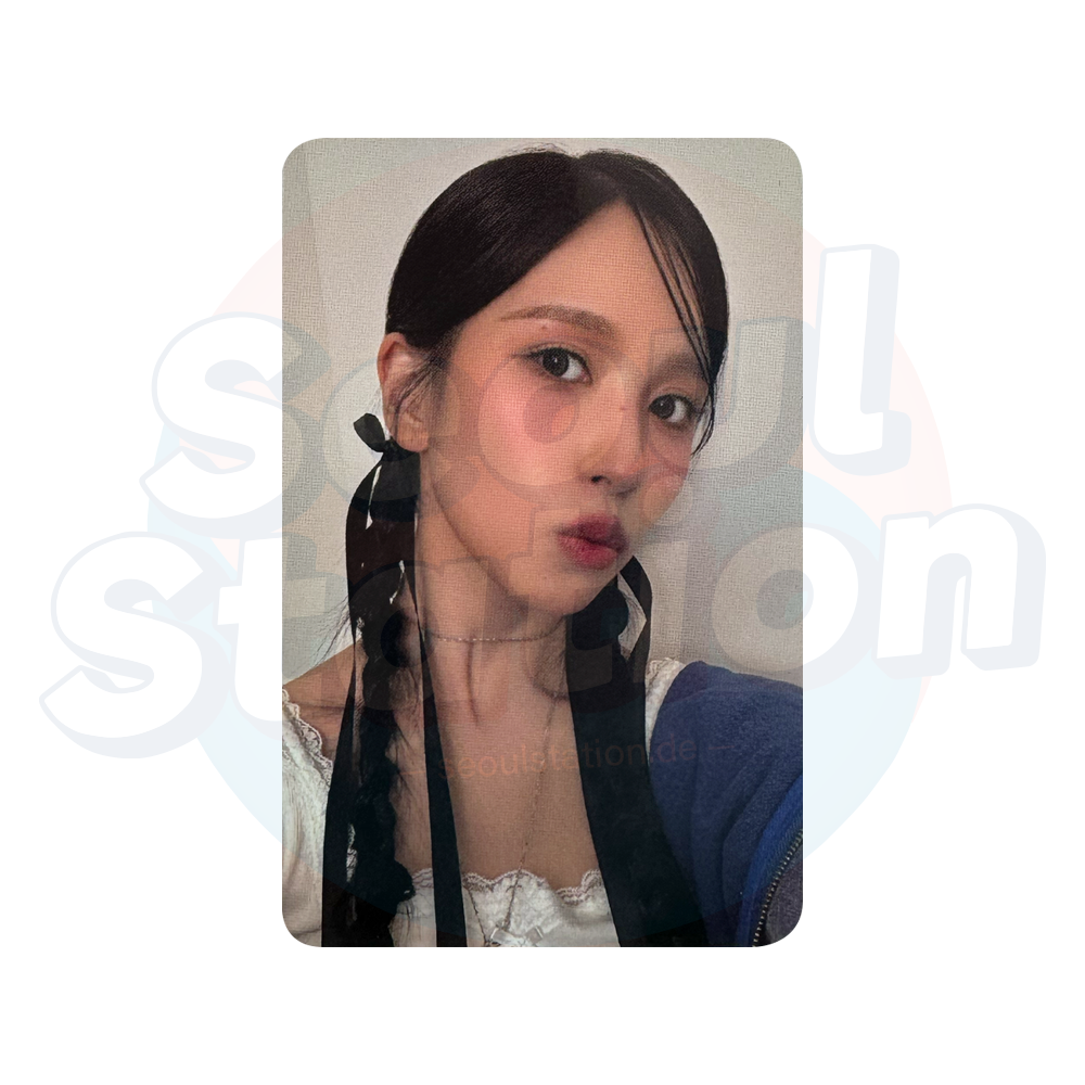 TWICE - 14th Mini Album 'STRATEGY' - Apple Music Photo Card - PHOTOBOOK Ver. mina