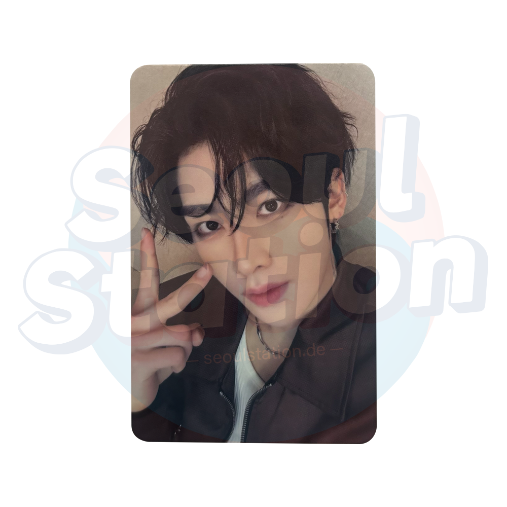 ZEROBASEONE - 1st Full Album 'NEVER SAY NEVER' - APPLE MUSIC Unreleased Photocard