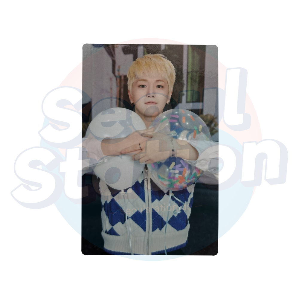 BOYNEXTDOOR - 2024 Fanmeeting 'ONEDOORFUL DAY' - Riwoo Ver. Photo Card 5