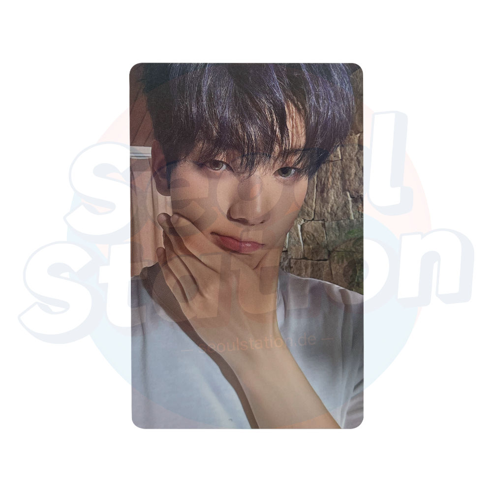 TXT - The Star Chapter : 'SANCTUARY' - ANGEL Ver. - WEVERSE Holo Photo Card soobin