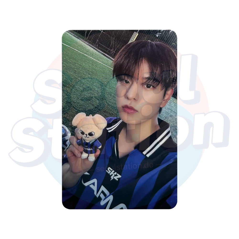 STRAY KIDS - 4th Studio Album 'KARMA' - SKZOO ALBUM Ver. - Photocard - SELFIE Ver. Seungmin