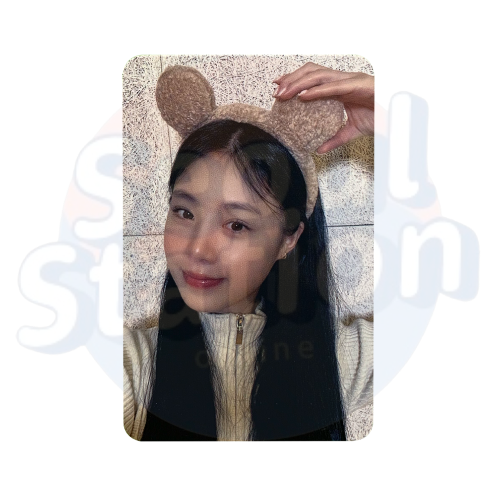 SOOJIN - 1st EP: AGASSY - Apple Music Photo Card touching ear
