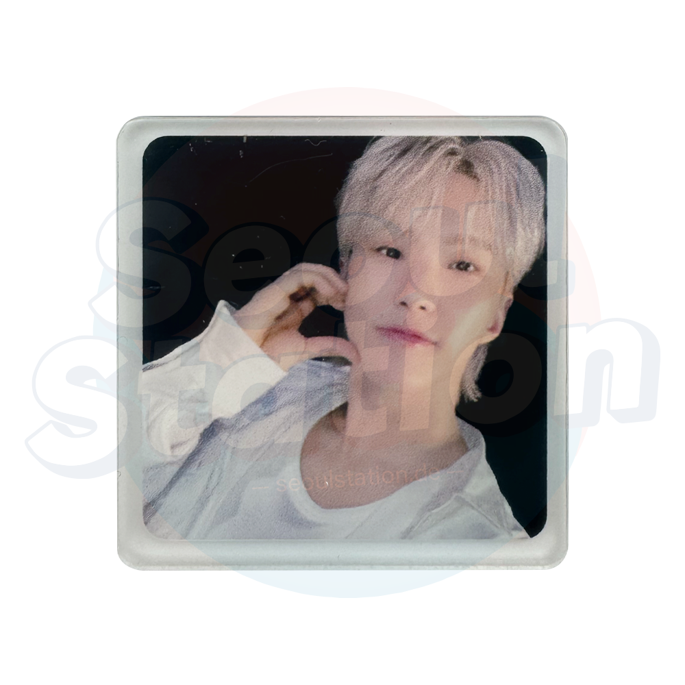 SEVENTEEN - 12th Mini Album 'SPILL THE FEELS' - WEVERSE Magnet hoshi