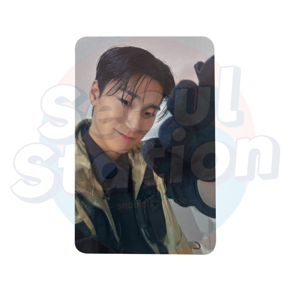 ATEEZ - ANITEEZ IN TREASURE - OFFICIAL MD Photocard - Reaching Out Ver. San
