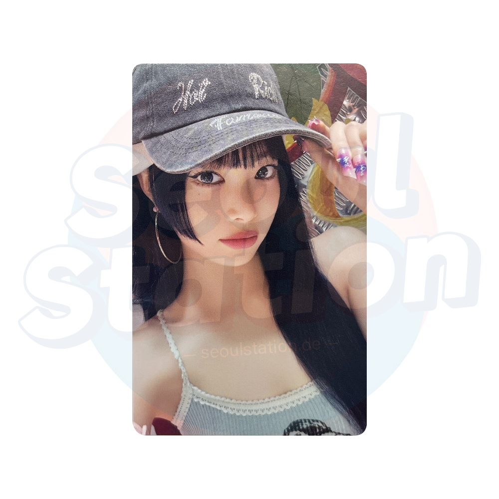 LE SSERAFIM - 1st Single Album 'SPAGHETTI' - PHOTOBOOK Ver. - WEVERSE Photocard eunchae