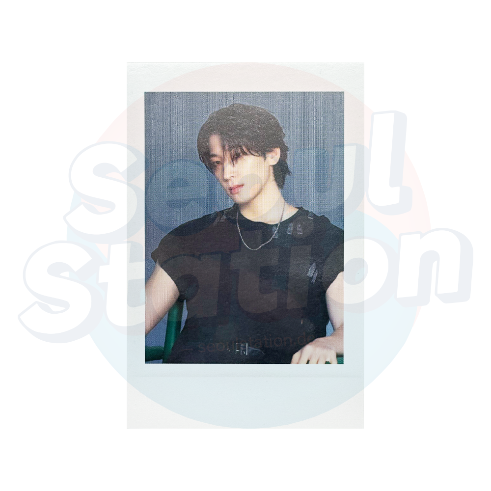 SEVENTEEN - 12th Mini Album 'SPILL THE FEELS' - Apple Music POLAROID Photo Card wonwoo