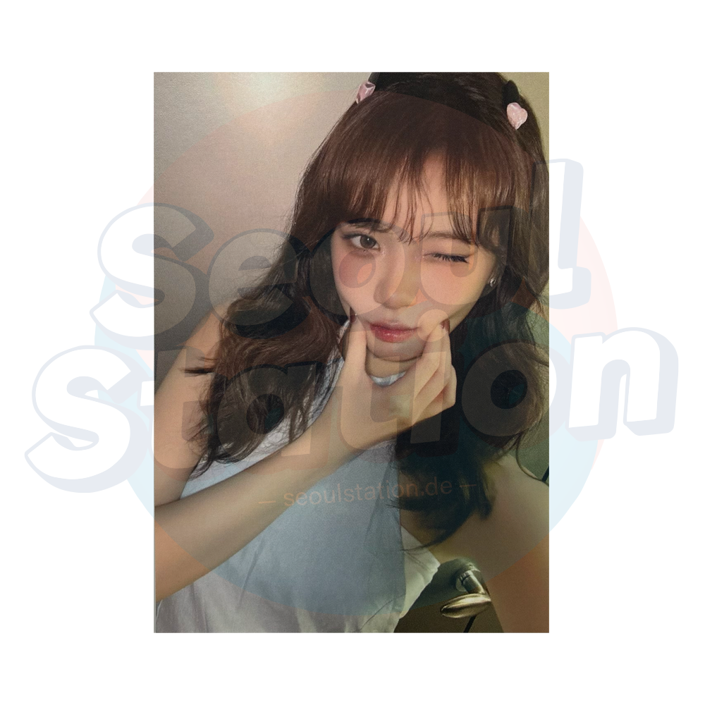 LE SSERAFIM - 2nd Single Album 'MADE MY NIGHT' - WEVERSE Printed Photo (Selfie ver.) seoulstation.de chaewon