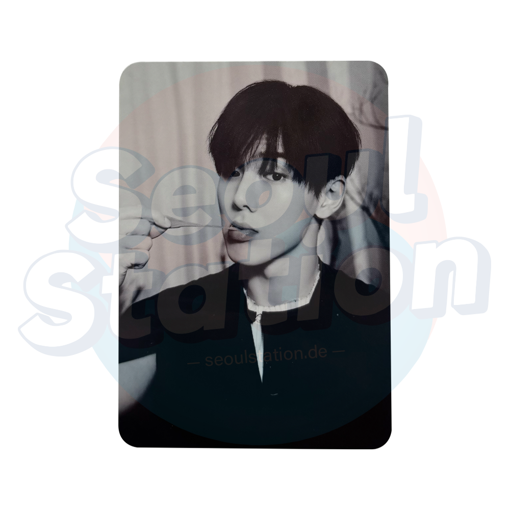 MONSTA X - 13th Mini Album: 'THE X' - Starship Square (Black&White Ver.) Shownu