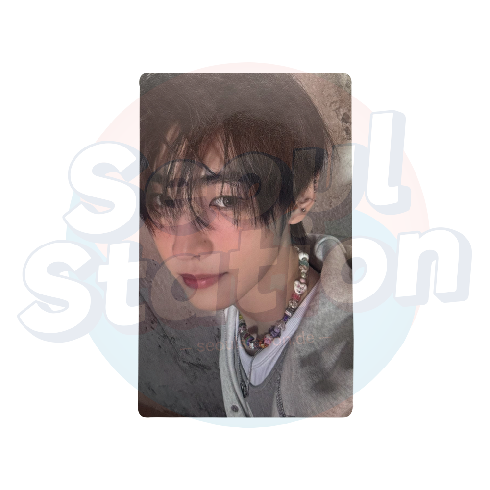 ENHYPEN - ROMANCE: UNTOLD - PHOTOBOOK VER. - WEVERSE SHOWCASE LIVE Photo Card Sunghoon