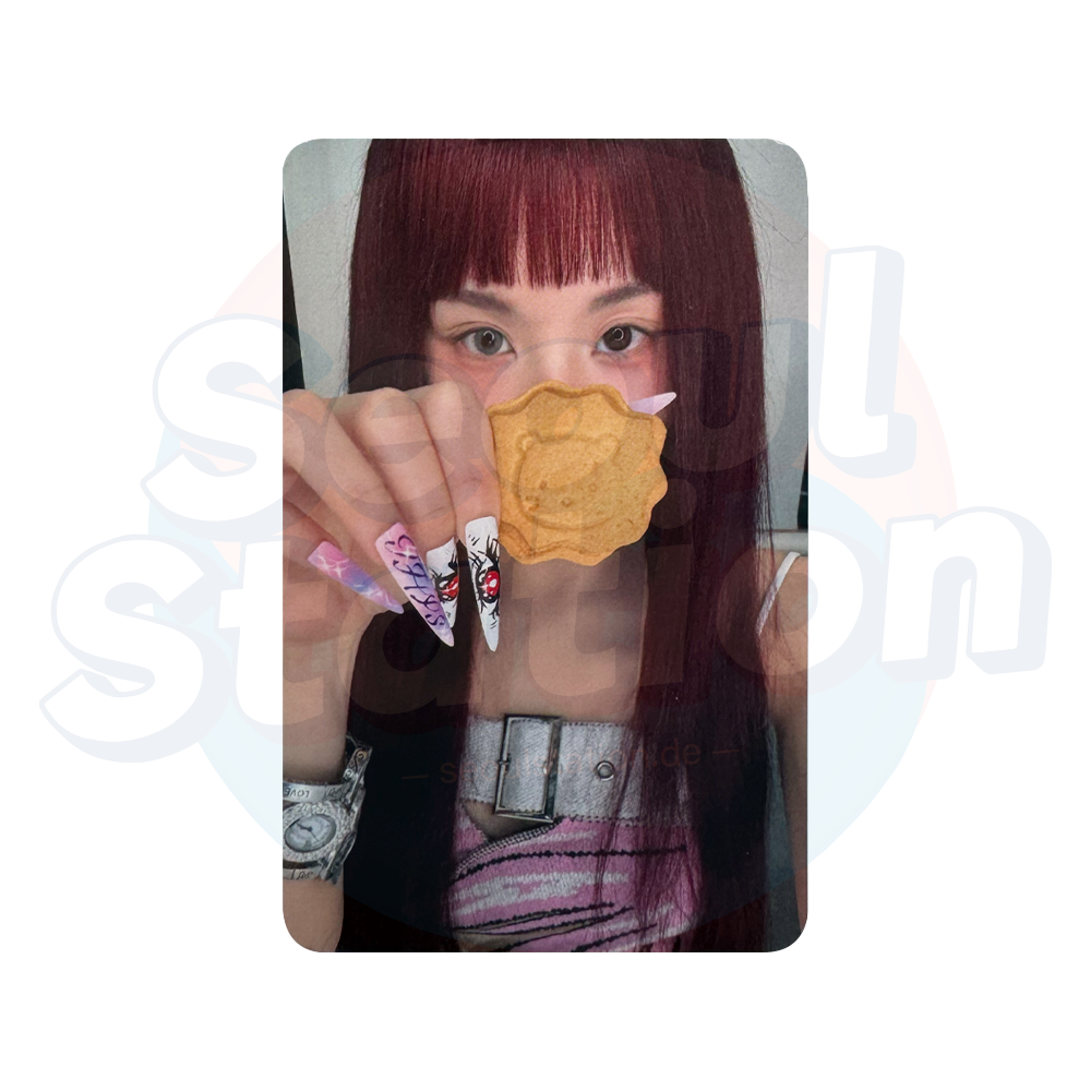 TWICE - 4th Full Album 'THIS IS FOR' - PHOTOBOOK Ver. - SOUNDWAVE Photocard chaeyoung