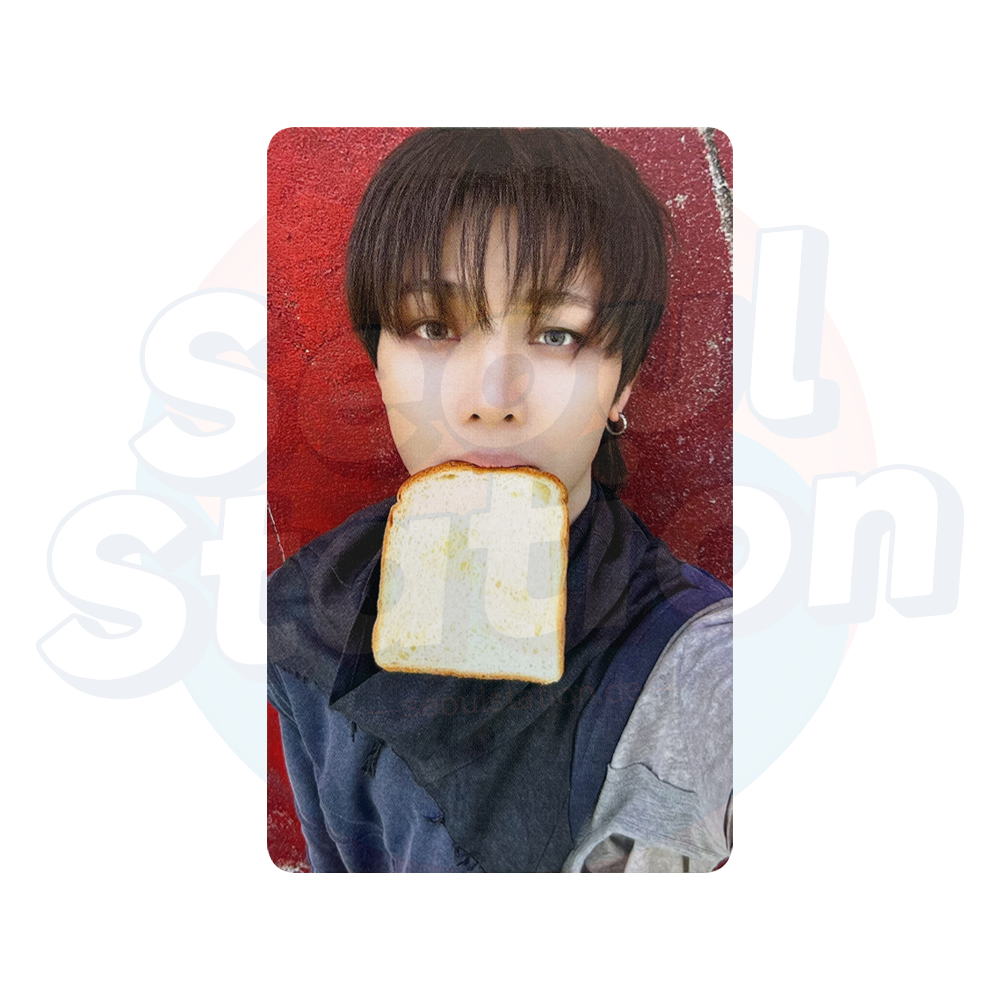 &TEAM - 3rd EP 'WE ON FIRE' - WEVERSE Selfie Photocard - Ver. B nicholas