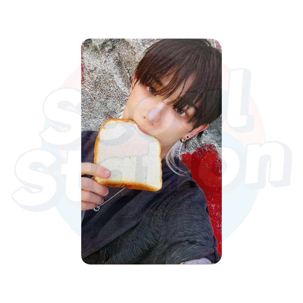 &TEAM - 3rd EP 'WE ON FIRE' - WEVERSE Selfie Photocard - Ver. B harua