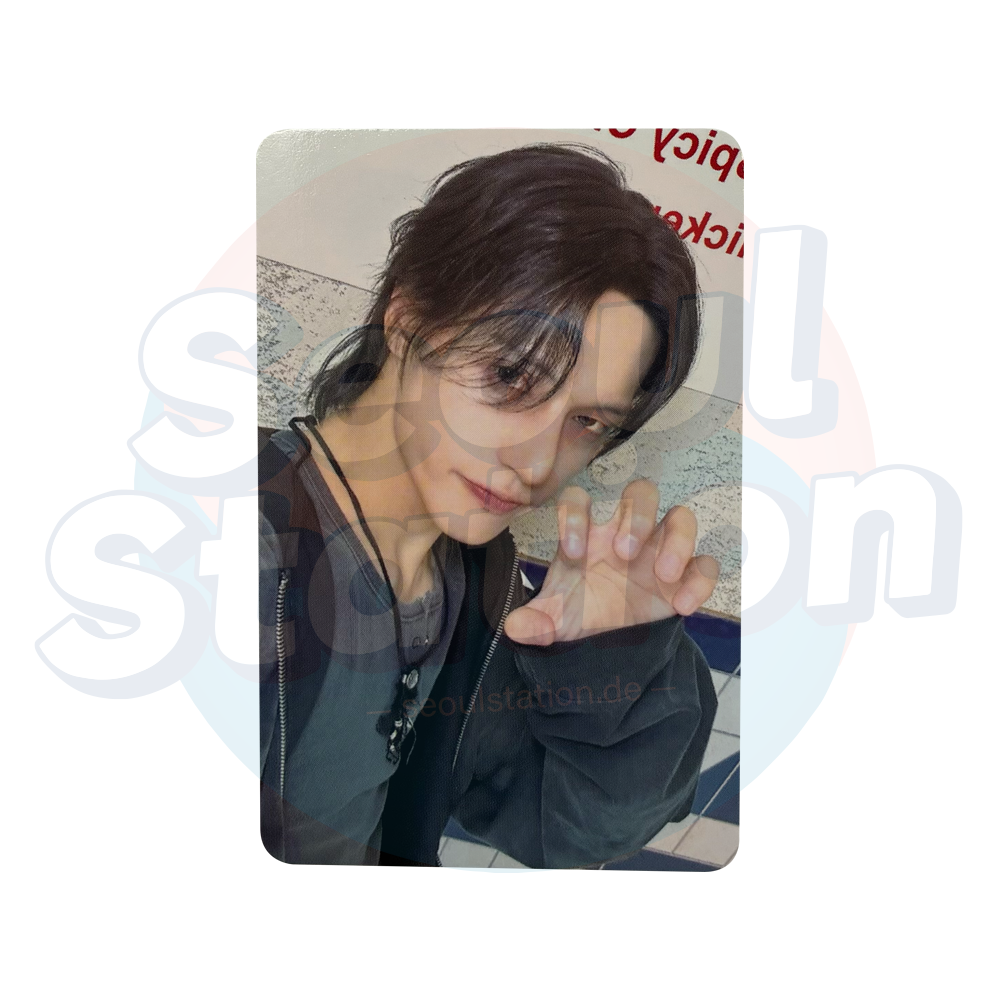 ATEEZ - 14th Mini Album 'GOLDEN HOUR Part.5' - Trading Card - WOOYOUNG seoulstation.de 3