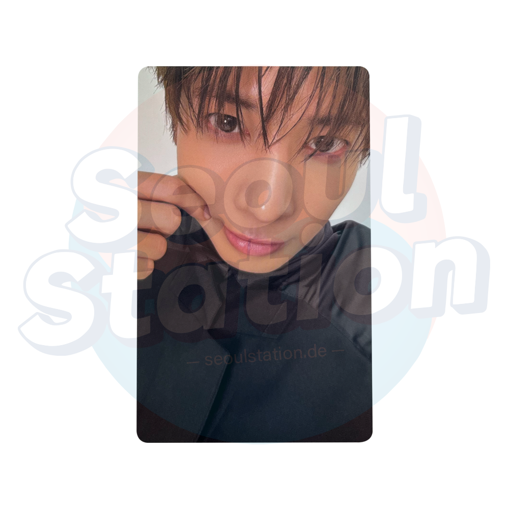 TXT - 7TH YEAR: A MOMENT OF STILLNESS WITH YOU IN THE THORNS - WEVERSE POB Photocard - Taehyun