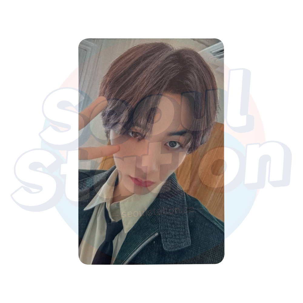 BOYNEXTDOOR - 5th EP: 'THE ACTION' - APPLE MUSIC Velvet Photocard Taesan