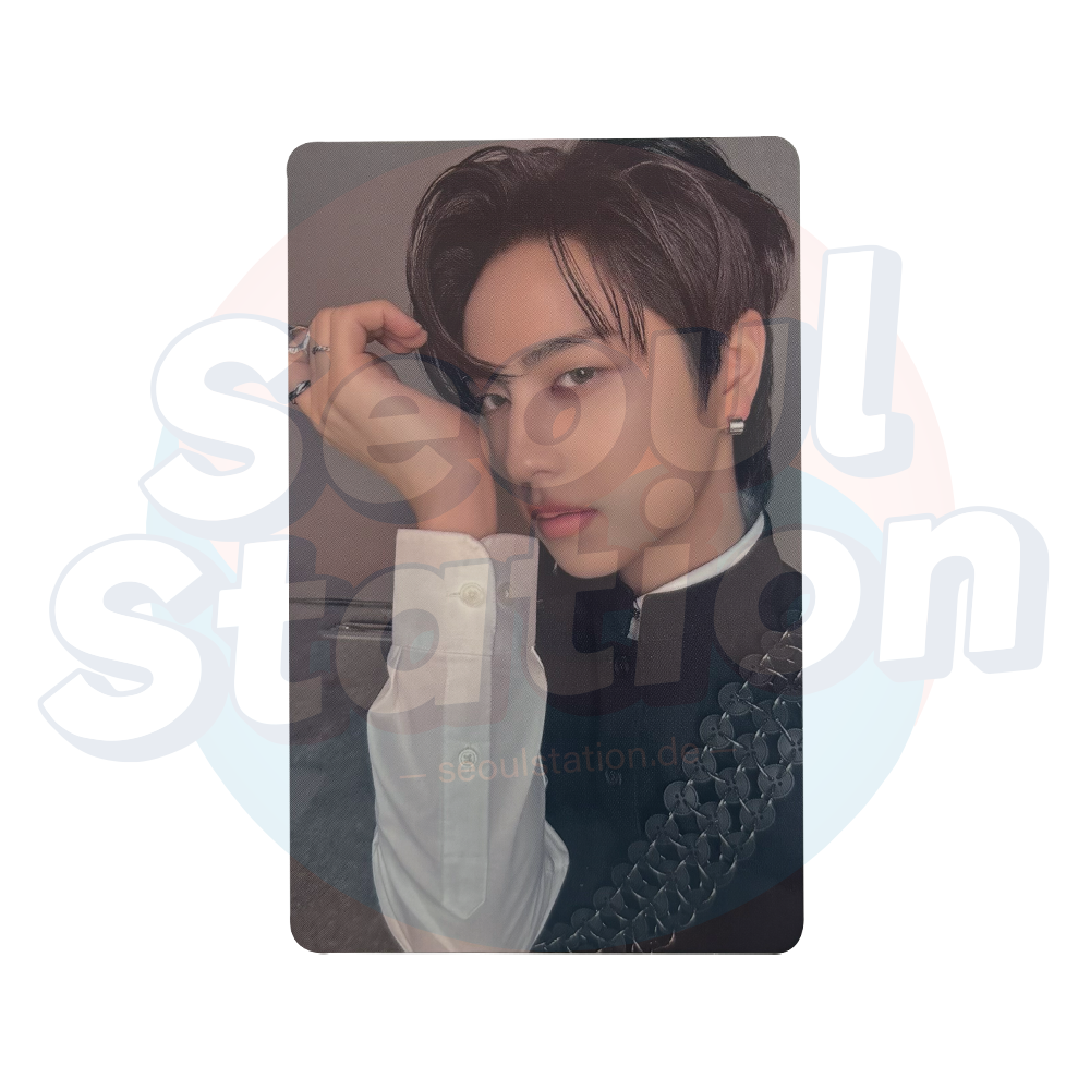 &TEAM - 3rd Single 'GO IN BLIND' - WEVERSE Photo Card Taki