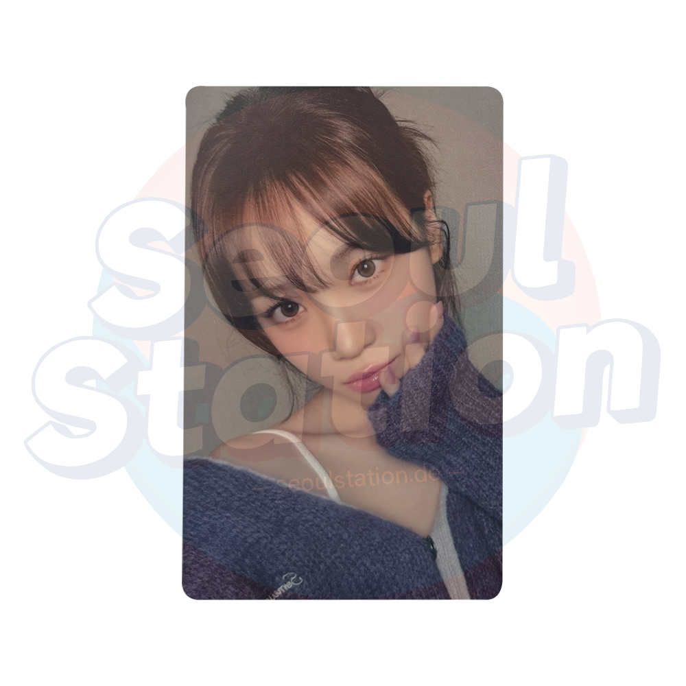 LE SSERAFIM - 5th Mini Album: HOT - WEVERSE Photo Card (Tin Case Ver.) Chaewon