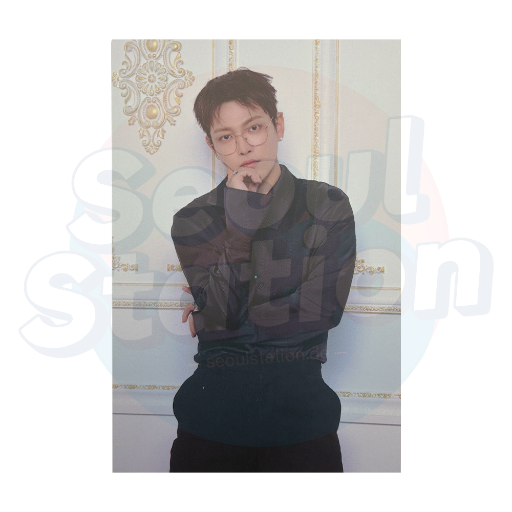 ATEEZ - 2026 Fanmeeting 'ANITY'S VOYAGE : TINY MYSTERY' - Official MD Postcard - HONGJOONG Ver. - B-WARE (Bitte Beschreibung lesen) seoulstation.de thinking pose