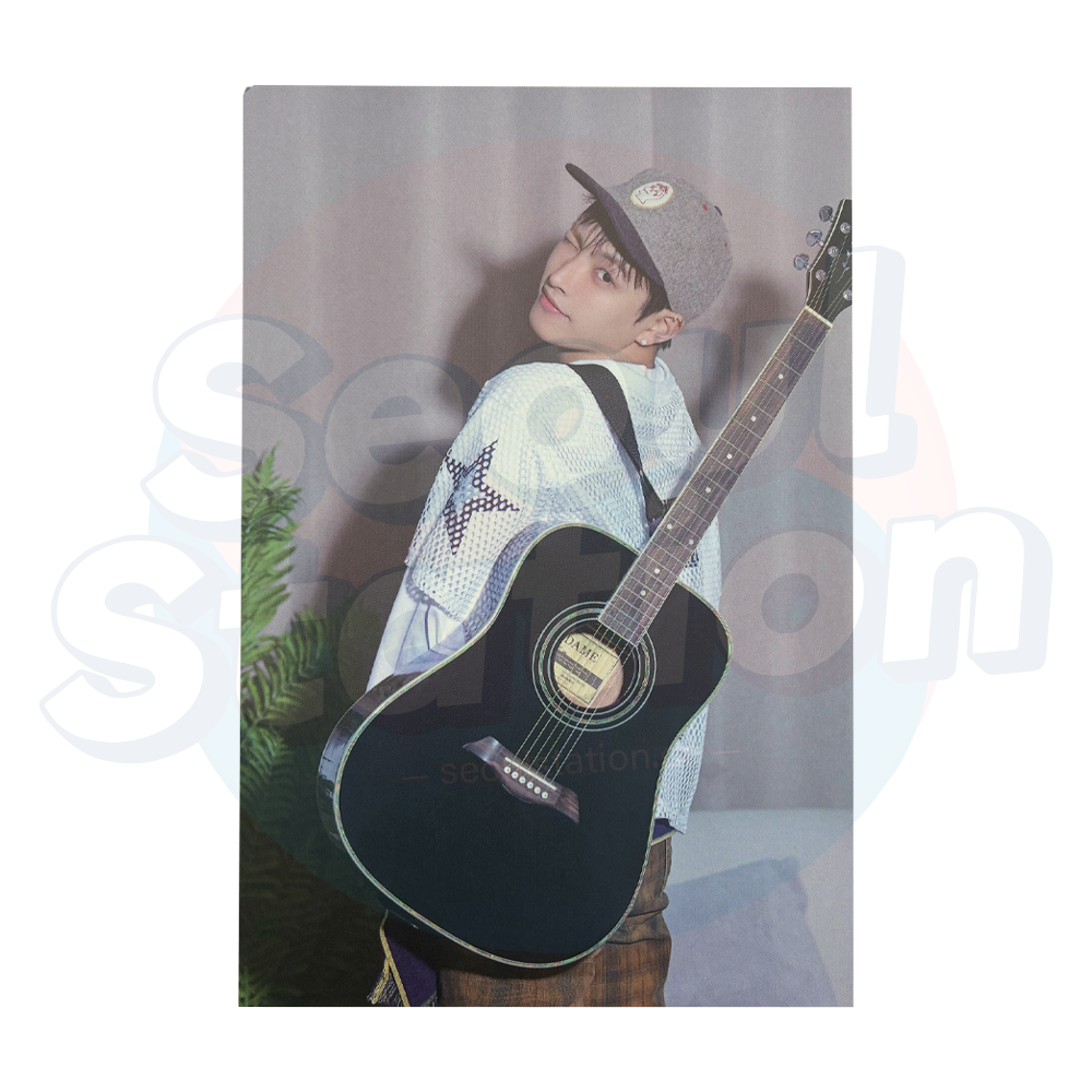 ATEEZ - 2026 Fanmeeting 'ANITY'S VOYAGE : TINY MYSTERY' - Official MD Postcard - HONGJOONG Ver. - B-WARE (Bitte Beschreibung lesen) seoulstation.de showing back