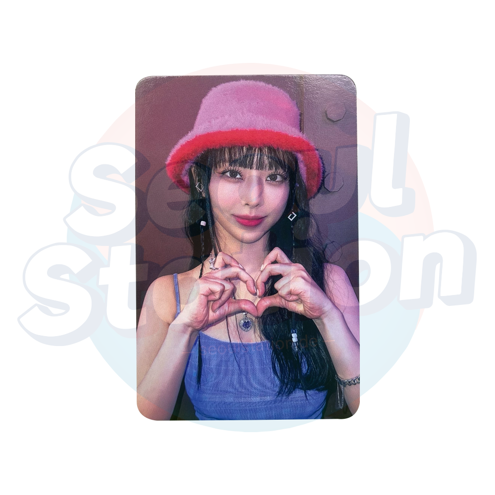 LOOSSEMBLE - 1st Mini Album: Loossemble - Soundwave Photo Card Vivi