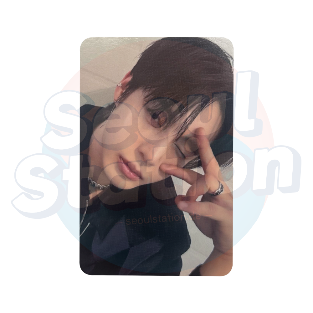 ZEROBASEONE - 1st Full Album 'NEVER SAY NEVER' - WITHMUU Lucky Draw Photocard - Wink Ver.