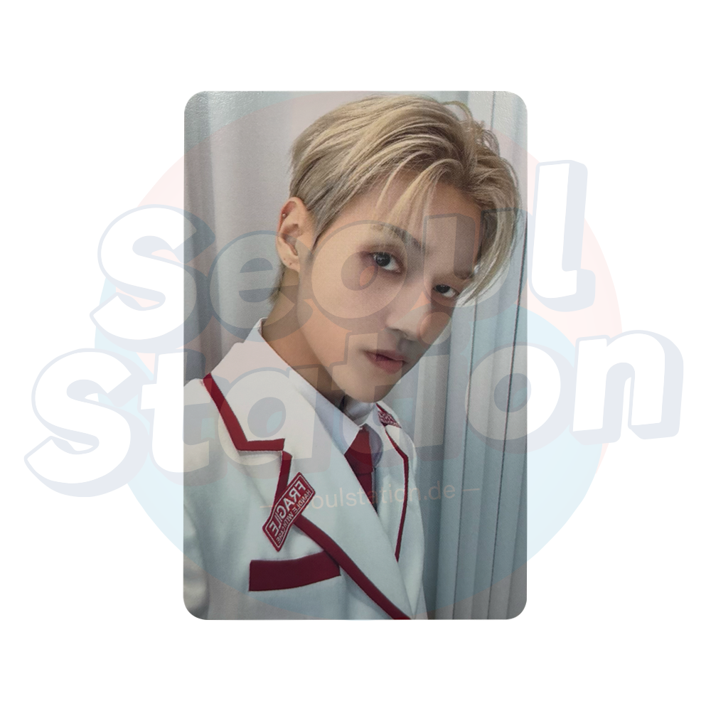 ATEEZ - ANITEEZ IN THE CALLING - SOUNDWAVE Photocard (Black Back) Wooyoung
