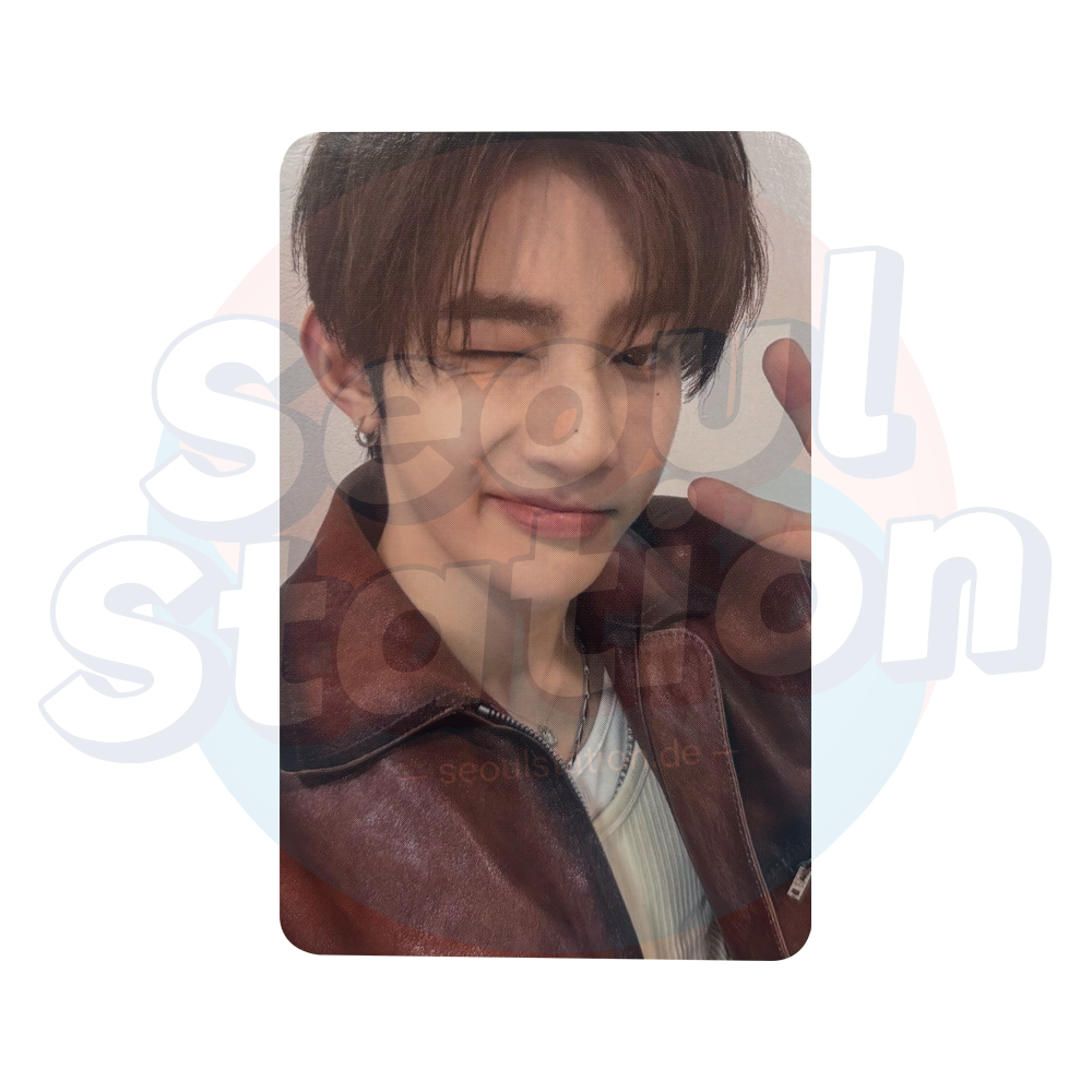 ZEROBASEONE - 1st Full Album 'NEVER SAY NEVER' - WITHMUU Lucky Draw Photocard - Wink Ver.