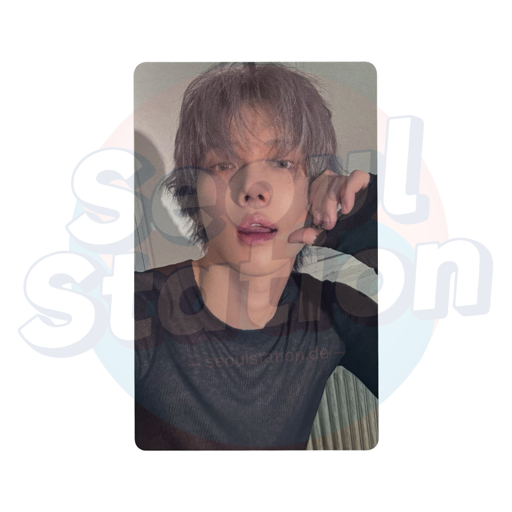 YEONJUN - 'NO LABELS: PART ONE' - WEVERSE Photocard 1