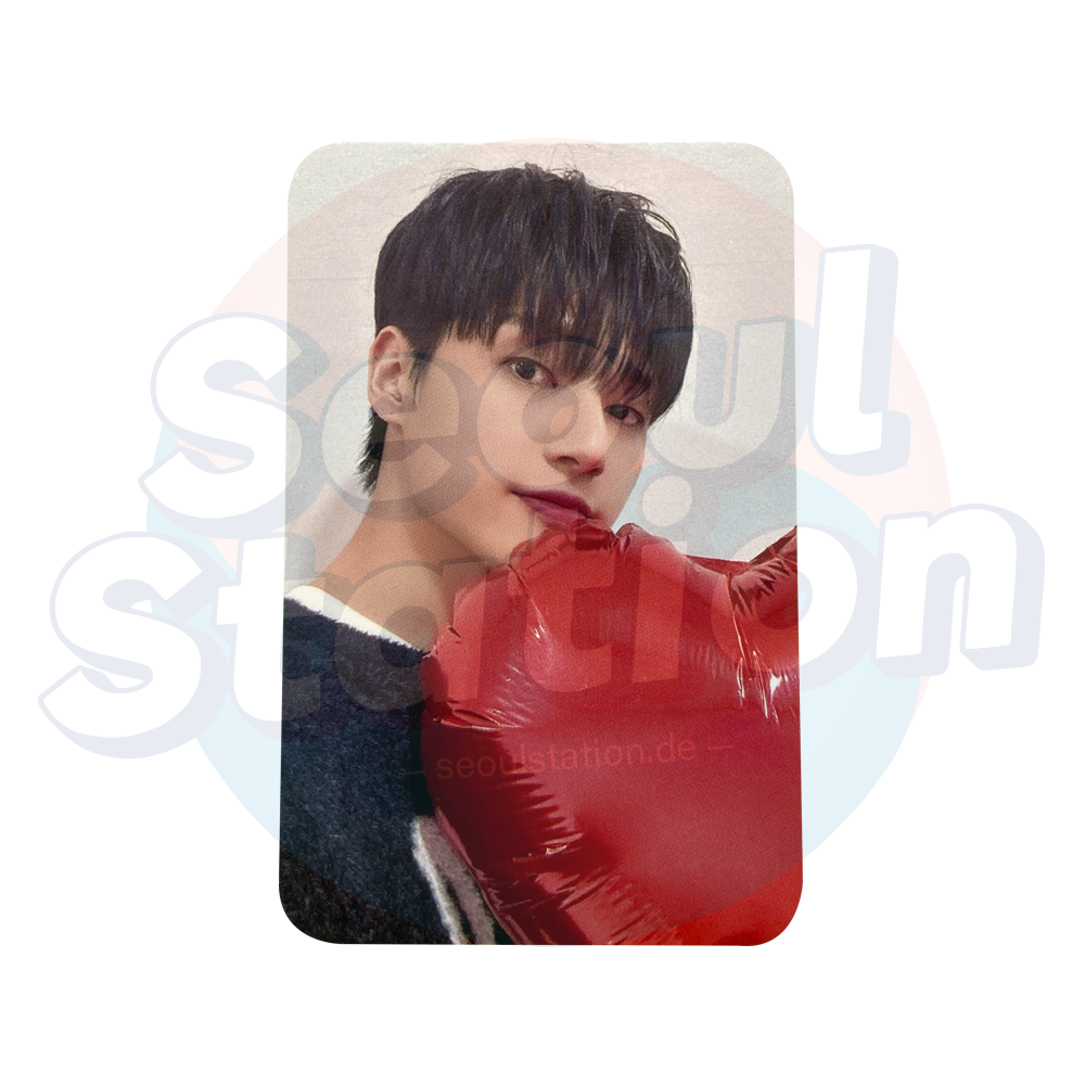 ATEEZ - THE WORLD EP.FIN : WILL - Soundwave 3rd Round Lucky Draw Photo Card (Red Heart) Wooyoung