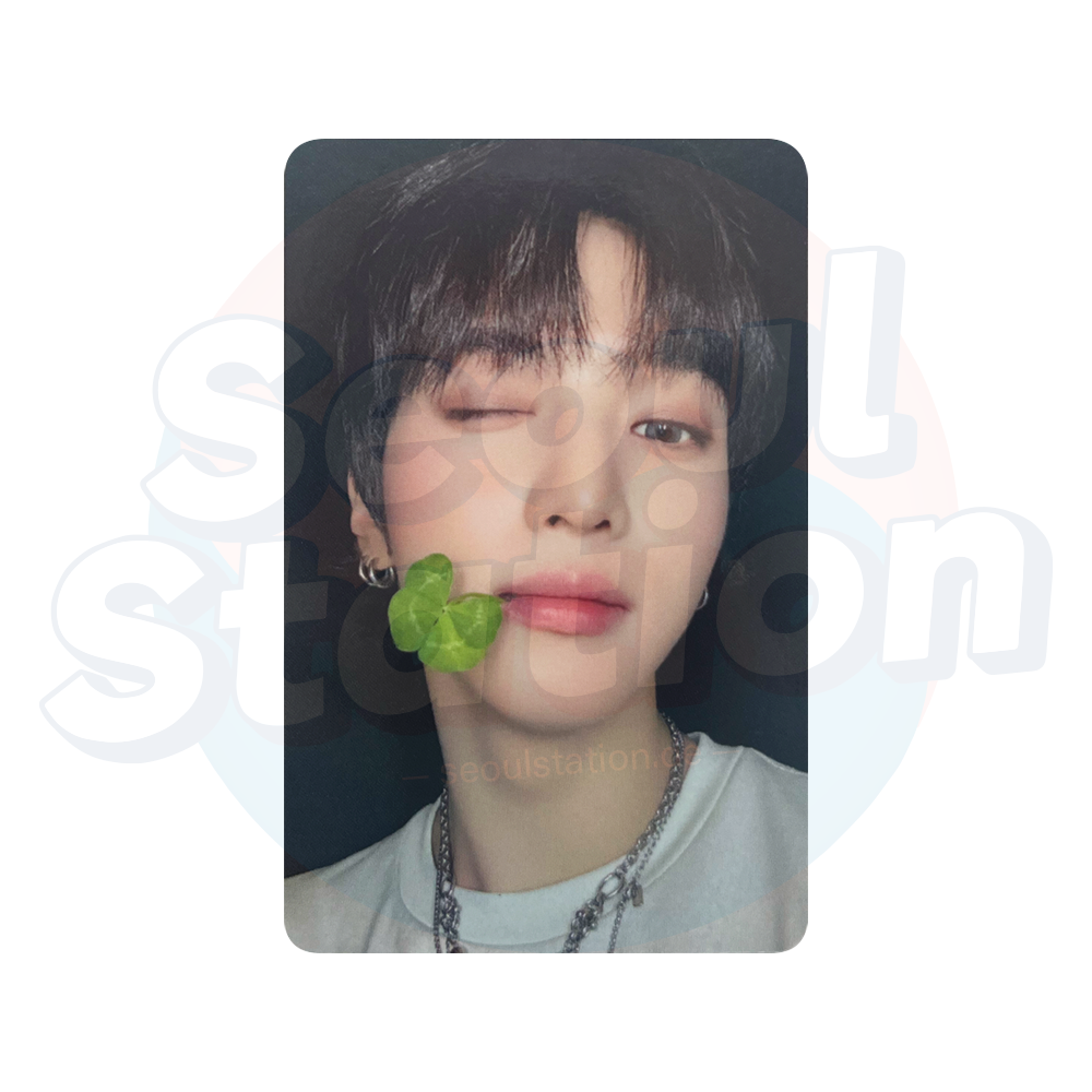 XIKERS - 7th Mini Album 'ROUTE ZERO : THE ORA' - APPLE MUSIC Photocard - FOUR-LEAF CLOVER Ver. yujun