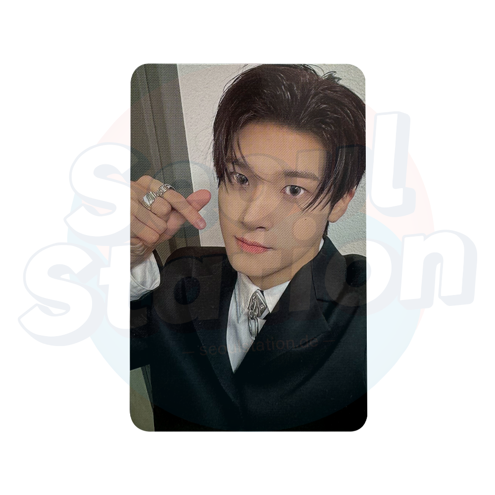 XIKERS - HOUSE OF TRICKY : Trial And Error - Pop-Up Store Trading Card - SUIT Ver. junmin