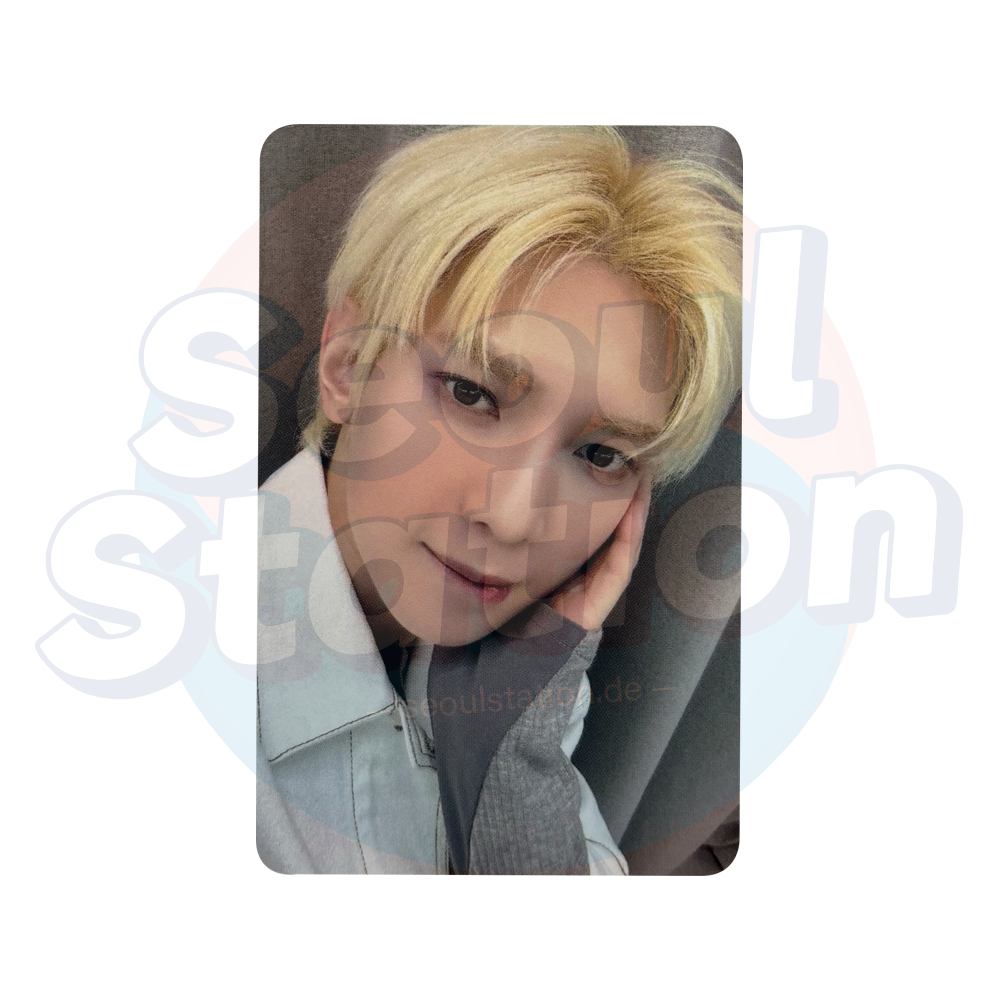 ATEEZ - GOLDEN HOUR Part.4 Pop-Up Store - SOUNDWAVE Lucky Draw Photocard Yeosang