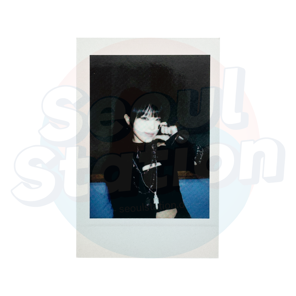 CHOI YENA - NEMONEMO - PHOTOBOOK Ver. - Apple Music Polaroid cheek heart