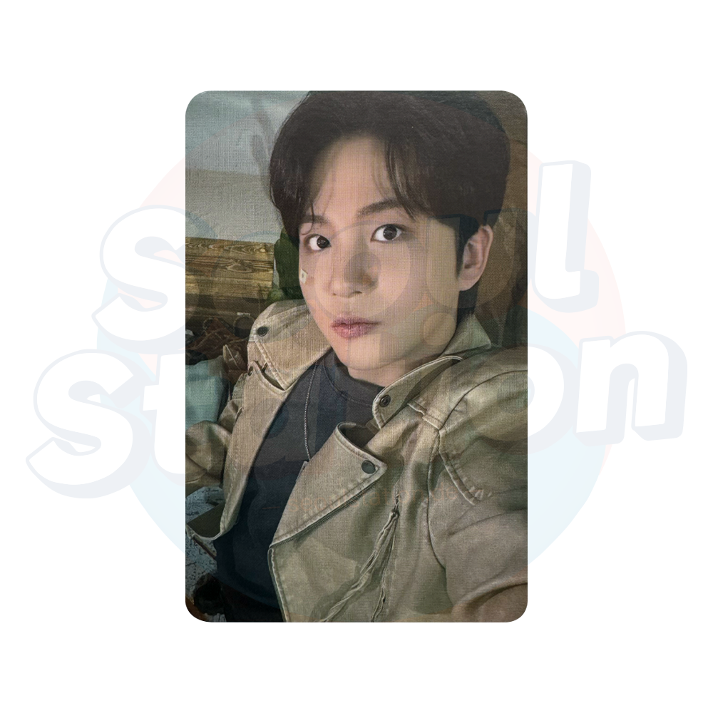 ATEEZ - ANITEEZ IN TREASURE - Trading Card - Jongho from above