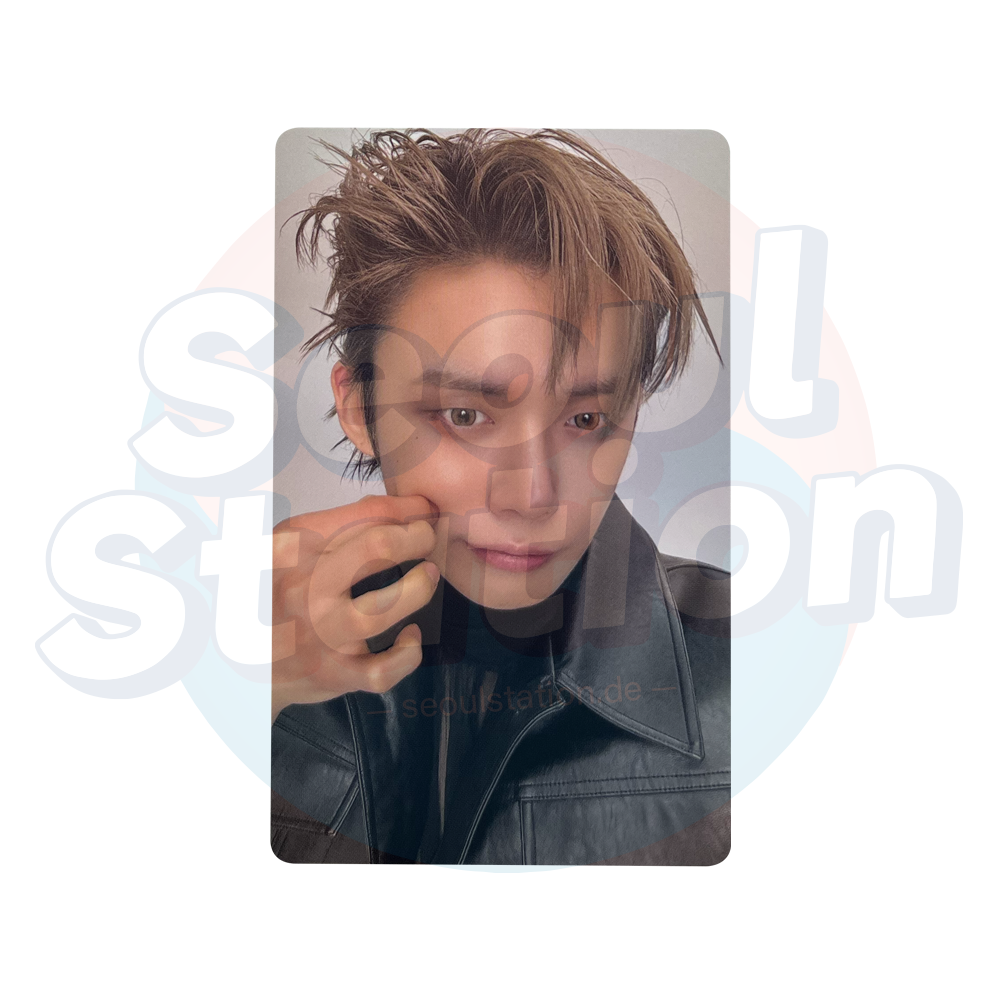 TXT - 7TH YEAR: A MOMENT OF STILLNESS WITH YOU IN THE THORNS - WEVERSE POB Photocard - Yeonjun