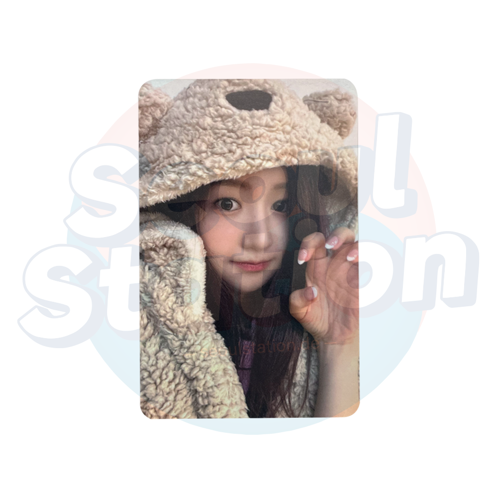 FIFTY FIFTY 'Love Tune' Apple Music Photo Card
