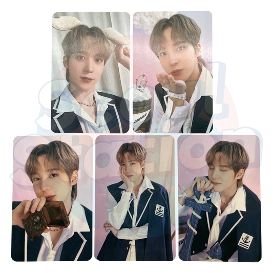 ATEEZ - ANITEEZ IN ILLUSION - Trading Card - Yunho