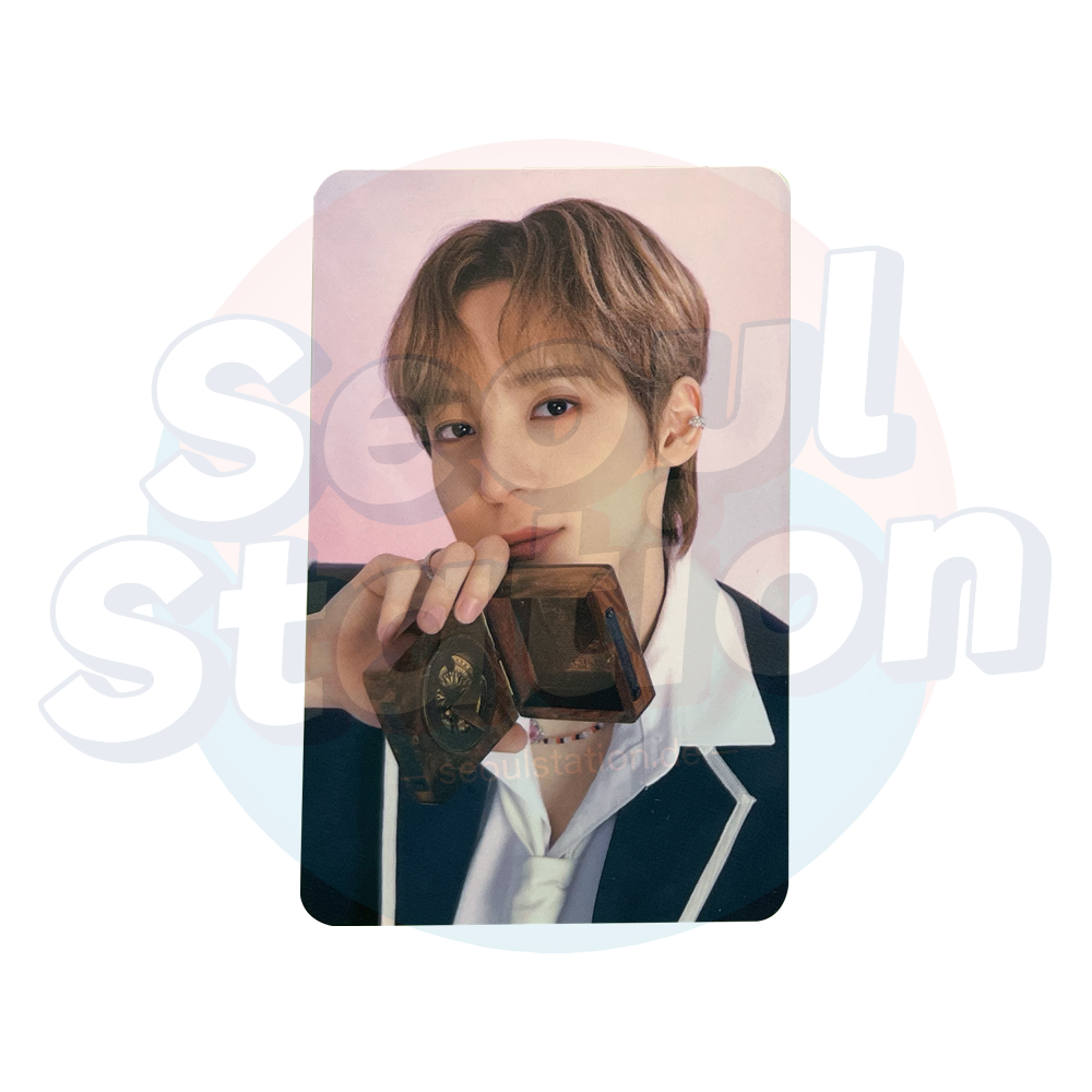ATEEZ×ANITEEZ TREASURE YUNHO ATEEZ - ANITEEZ IN ILLUSION - Trading Card - YUNHO