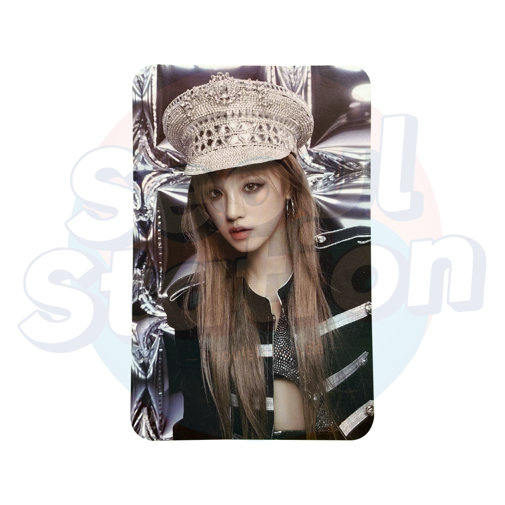 (G)I-DLE - 2nd Full Album '2' - SUPER LADY Photo Cards (Black Ver.) Yuqi
