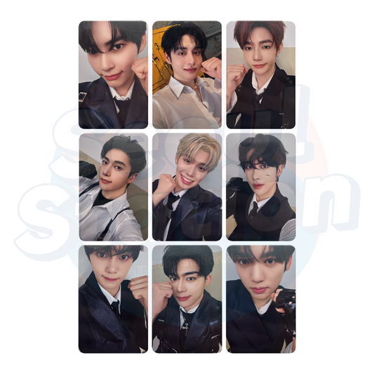 ZEROBASEONE - 2026 Season's Greetings '(0_1) WORLD' - ALADIN Photocard