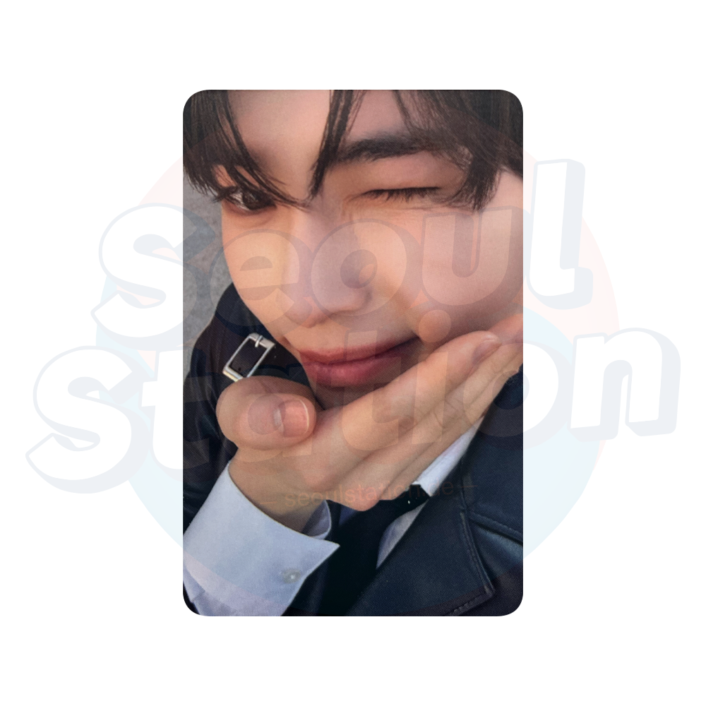 ZEROBASEONE - 2026 Season's Greetings '(0_1) WORLD' - APPLE MUSIC Photocard hanbin
