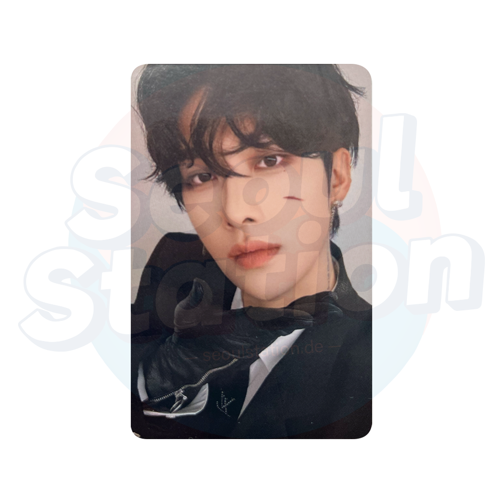 ZEROBASEONE - 2026 Season's Greetings '(0_1) WORLD' - APPLE MUSIC Photocard ricky