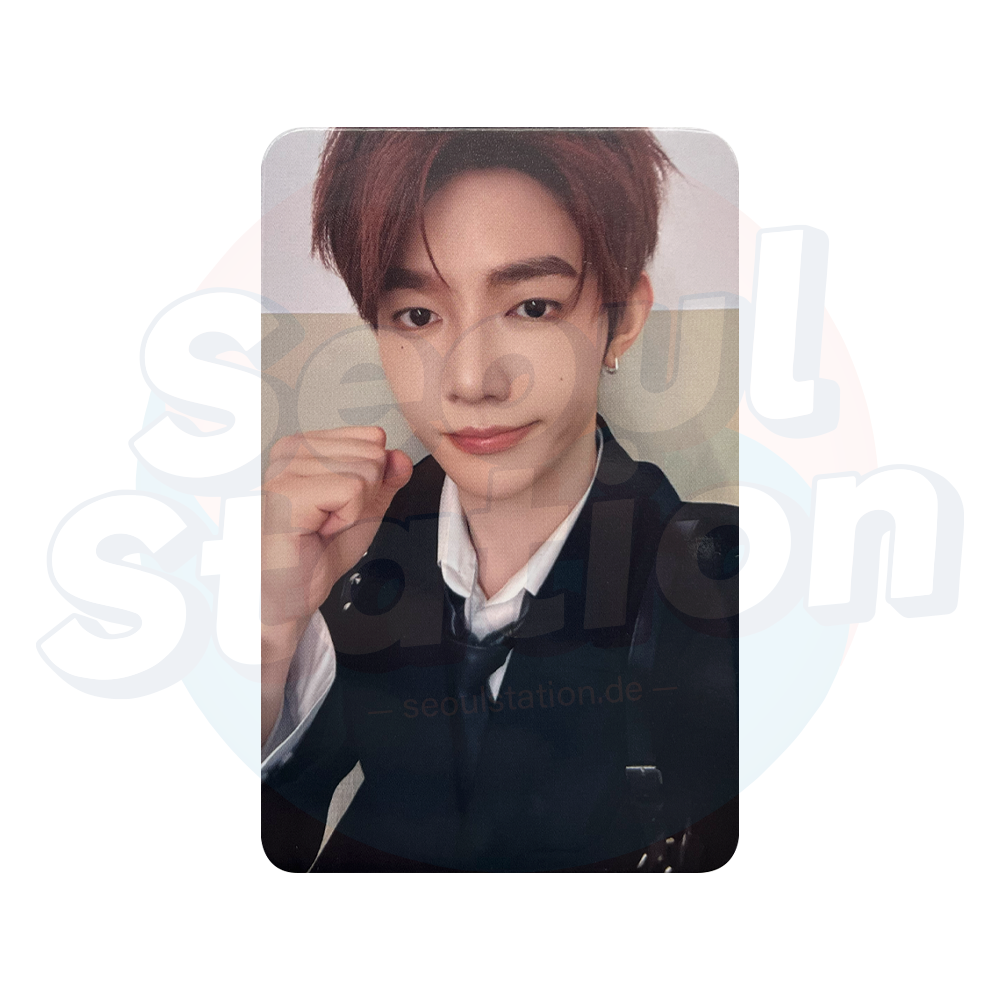 ZEROBASEONE - 2026 Season's Greetings '(0_1) WORLD' - ALADIN Photocard zhang hao