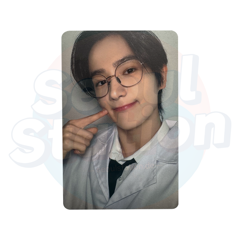 The Boyz - World Tour: 'ZENERATION' Encore - Trading Cards (1-11)  hyunjae (4)