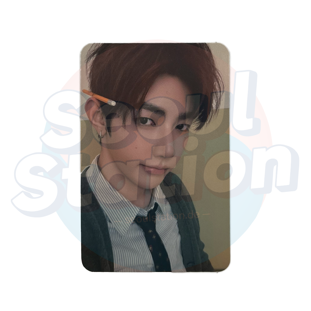 ZEROBASEONE - 2026 Season's Greetings '(0_1) WORLD' - YES24 Photocard Zhanghao