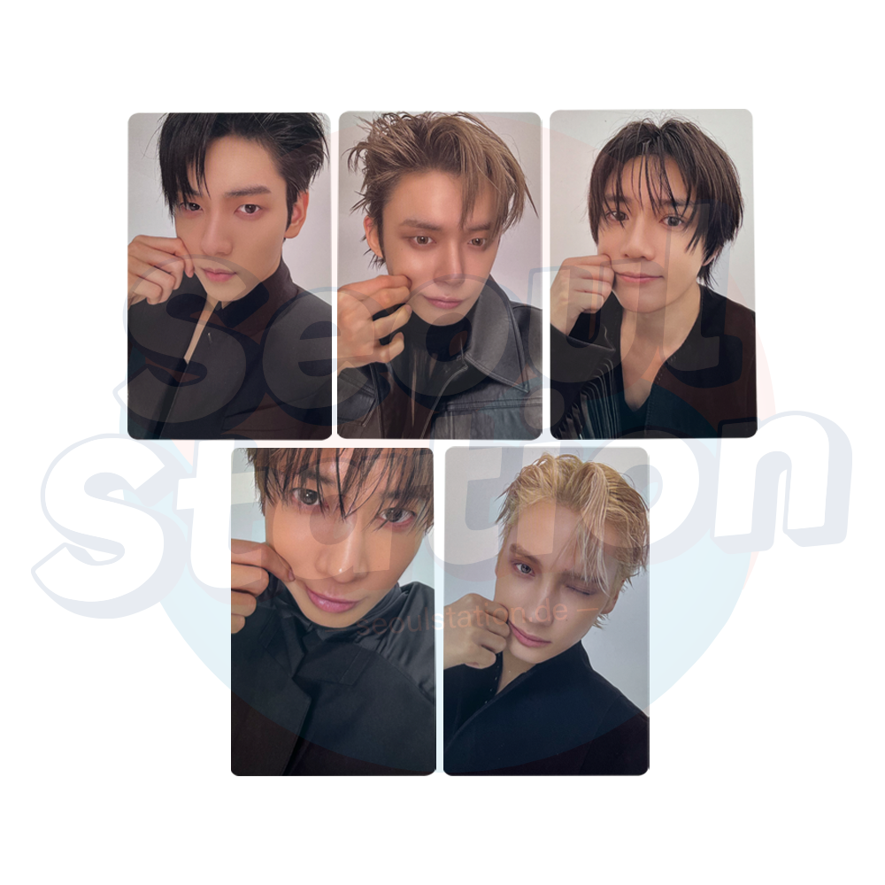 TXT - 7TH YEAR: A MOMENT OF STILLNESS WITH YOU IN THE THORNS - WEVERSE POB Photocard